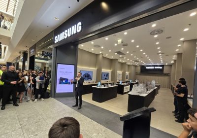 Samsung Italia inaugura il primo store monomarca con spazio dedicato all’Intelligenza Artificiale: Future Tech.