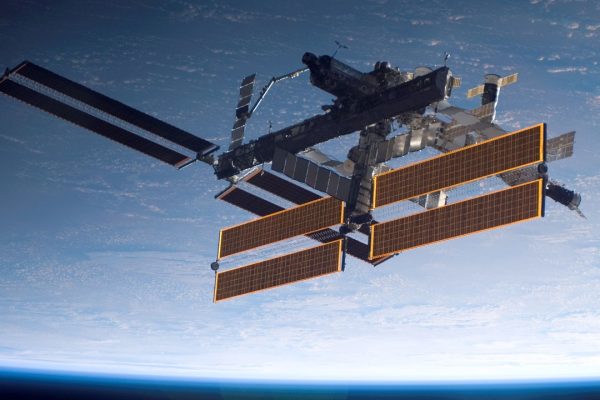 Stazione spaziale internazionale, sarà SpaceX ad accompagnare il suo ultimo viaggio