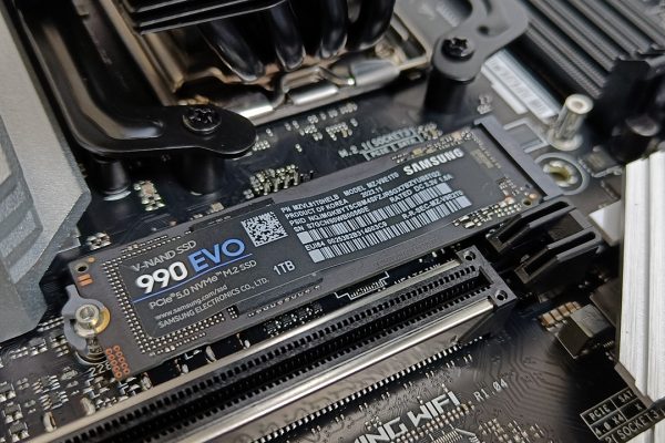 990 EVO Plus e 9100 PRO: SSD Samsung PCIe Gen5 in dirittura d'arrivo?