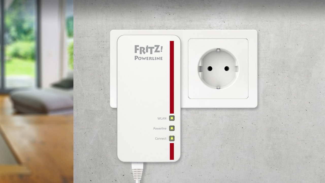 AVM FRITZ!Powerline 1220: il kit con 2 adattatori è ora in offerta su Amazon a poco più di 100€
