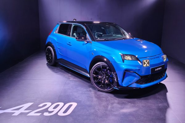 Alpine A290 risveglia la passione per le hot hatch