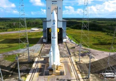 Arianespace chiede che missioni europee utilizzino razzi spaziali europei mentre Ariane 6 è quasi pronto al debutto