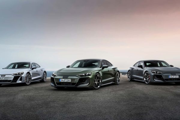 Audi ha presentato la e-tron GT 2024, con due nuove varianti