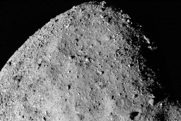 Asteroide Bennu, perché la presenza di sali di fosfato nei campioni ha sorpreso la Nasa