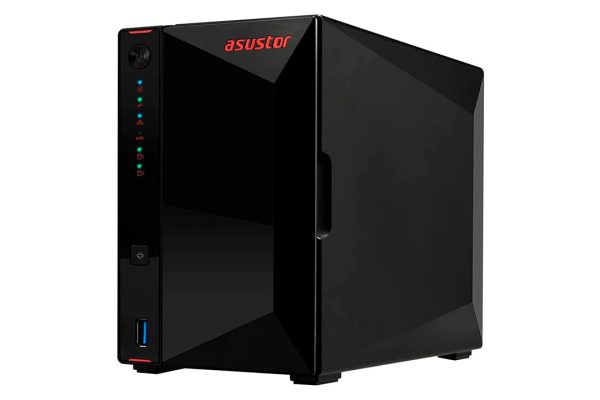 4 WD Red Pro 22TB costano quasi 2500€: questo NAS completo, con gli stessi dischi, 2.013€, un solo pezzo!