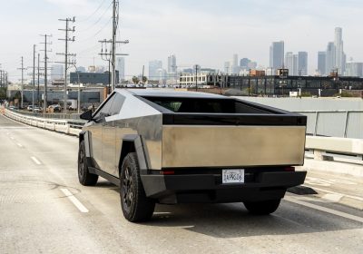 Cybertruck di Tesla: ci sono problemi, per l’ennesima volta