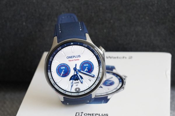 Recensione OnePlus Watch 2 Nordic Blue Edition: bello, ma non così rivoluzionario