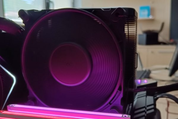 Dark Rock 5: da be quiet! un nuovo dissipatore ad aria per gestire CPU di fascia medio-alta