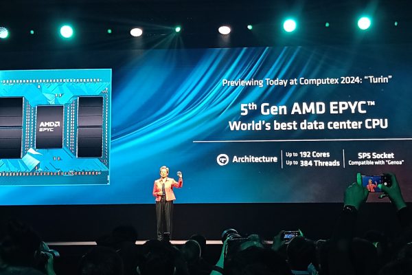 EPYC di 5a generazione: AMD svela Turin con 192 core e 384 thread al Computex 2024