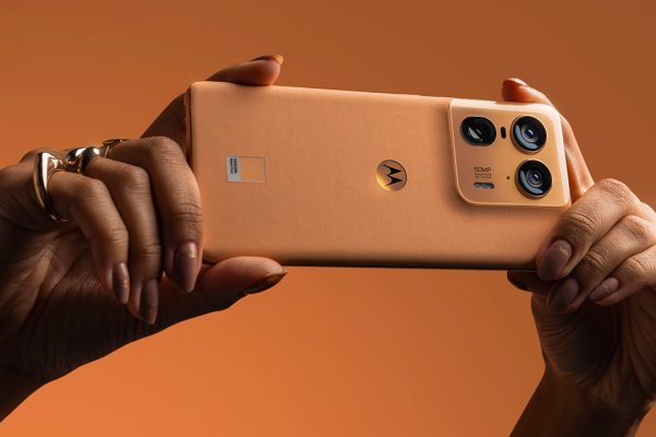 Edge 50 Ultra (a 799€) e Edge 50 Pro (a 559€): i nuovi gioielli di Motorola sono disponibili su Amazon a prezzi super interessanti!