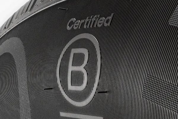 Enso punta a risolvere i problemi di inquinamento dovuto agli pneumatici nelle auto elettriche