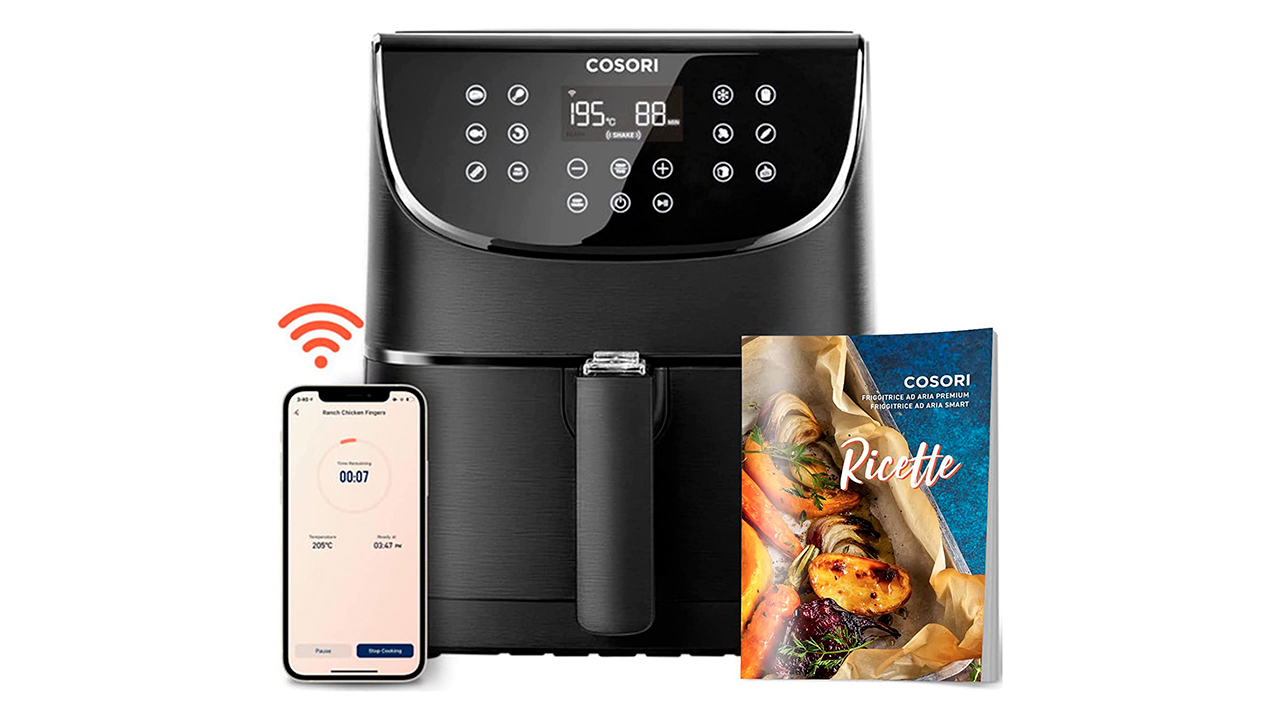 Crolla quasi a metà prezzo la regina delle friggitrici ad aria: Cosori da 5,5L e con controllo (anche) via app scende a 81€, -49%!