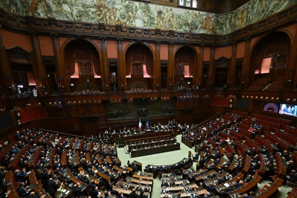 La Camera dei deputati è sempre più vicina ad adottare l’intelligenza artificiale nei suoi lavori