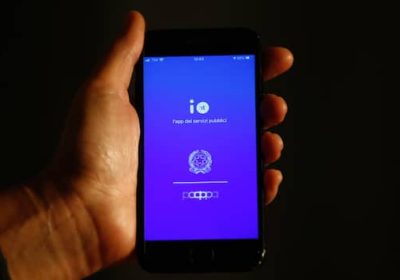 IT Wallet: cos’è, quali documenti contiene, quando arriva il “portafoglio digitale”