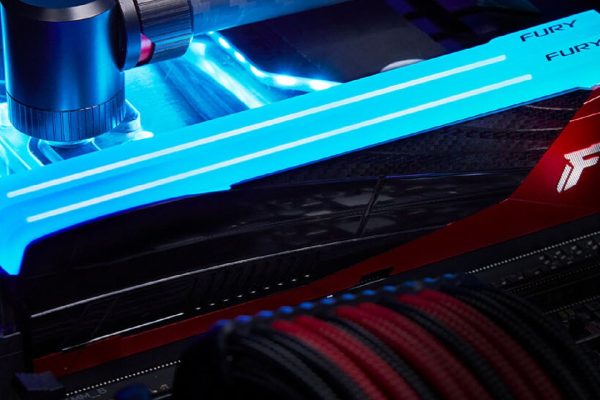 Kingston Fury Renegade DDR5 Limited Edition: 8000 MT/s con l'estetica di un'auto da corsa