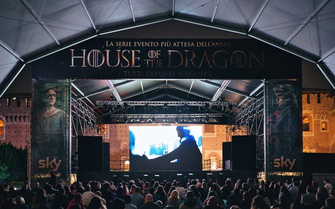 Grande affluenza per la notte al Castello Sforzesco di Milano dedicata all’arrivo della nuova stagione di House of The Dragon