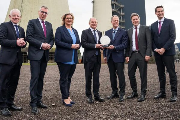 La Fab di Wolfspeed in Germania sul carburo di silicio è in standby, l'UE lenta nell'approvare i progetti?