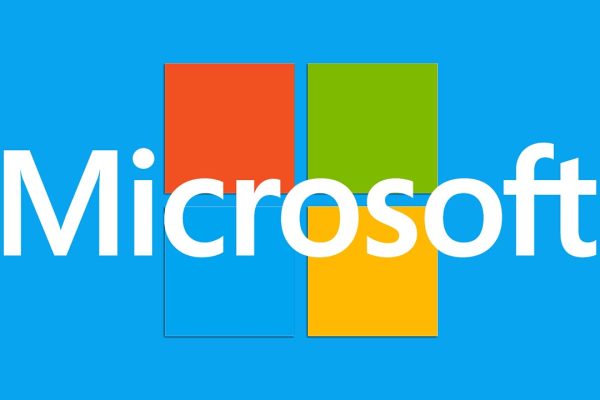 Microsoft 365 Family torna a 49€ su Amazon: 6 utenze, tutte con 1TB in cloud e le app Office incluse