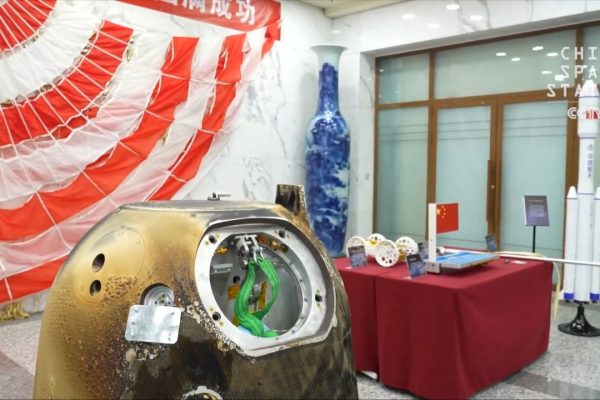 Missione Chang'e-6: prelevati 1,9 kg di campioni dalla Luna, si guarda alle future missione Tianwen e Chang'e
