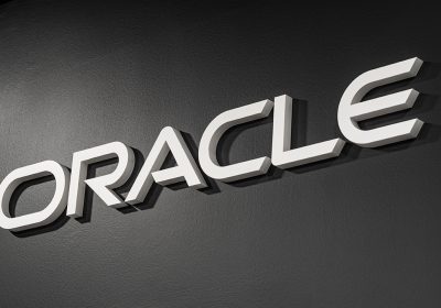 Nuove vittorie per il cloud di Oracle: ospiterà i servizi di OpenAI e collabora con Google Cloud