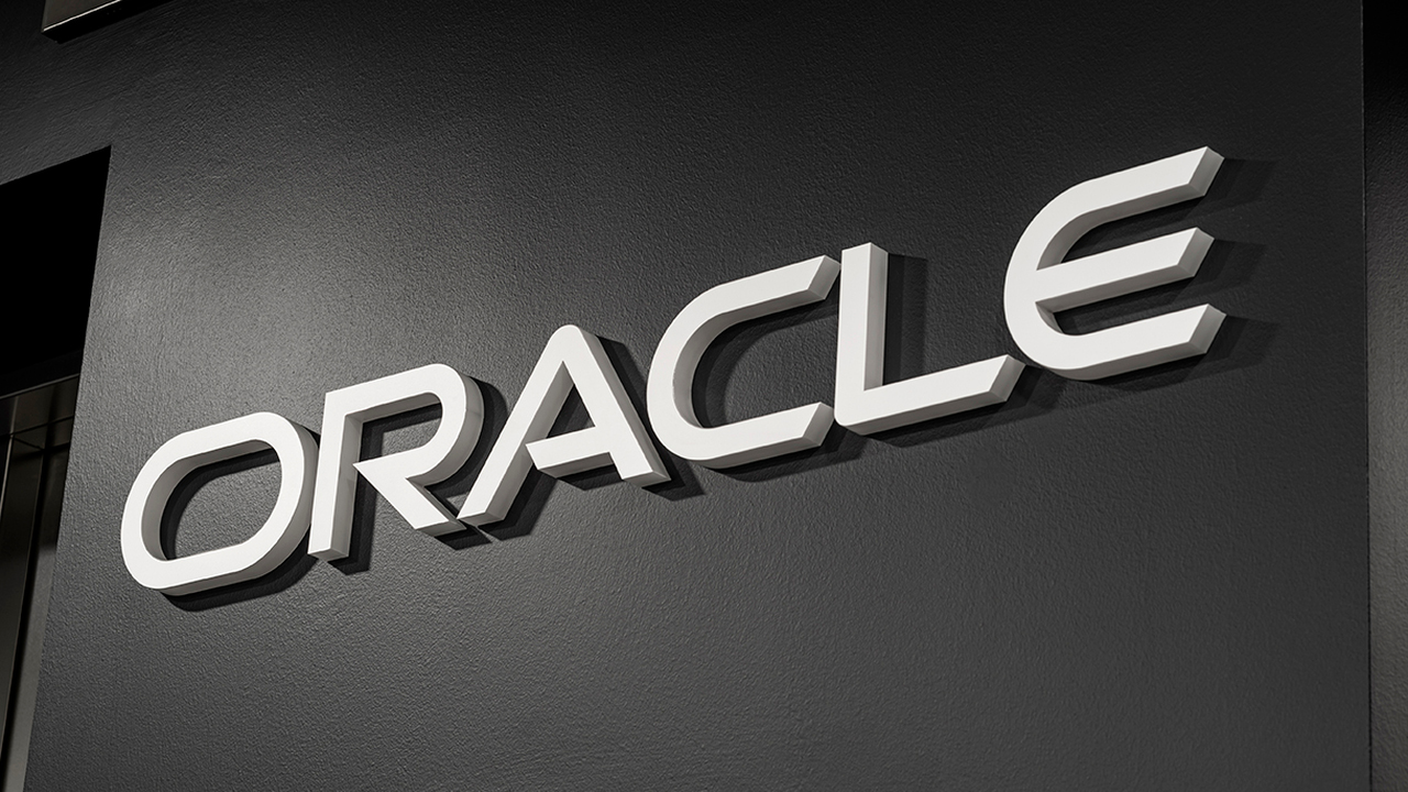 Nuove vittorie per il cloud di Oracle: ospiterà i servizi di OpenAI e collabora con Google Cloud