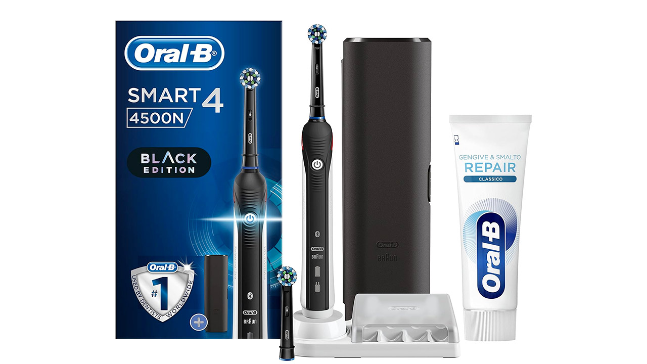Gli spazzolini elettrici Oral-B Smart 4 4500 Cross Action e Genius X stanno andando a ruba! Ecco perché conviene comprarli adesso
