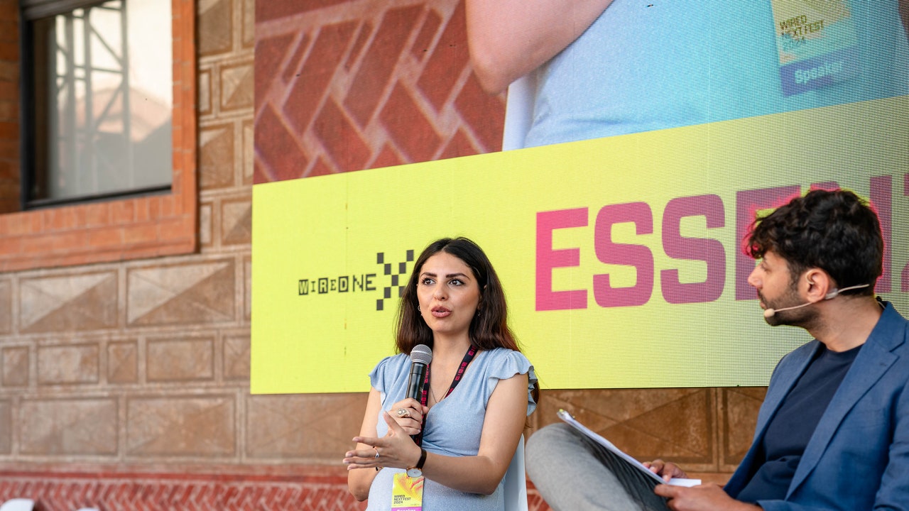 Pegah Moshir Pour al Wired Next Fest 2024 di Milano: “L’Iran considera la minoranze tutte di serie B”