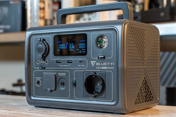 Torna in sconto la power station Bluetti EB3A: 229€ con coupon, 268Wh e 600W (1200W di picco)!