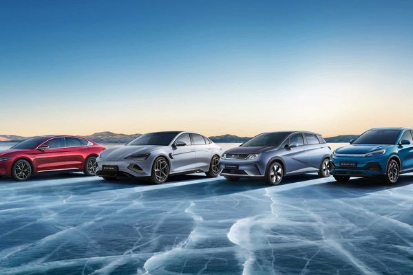 UE e Cina riaprono il dialogo sui dazi alle auto elettriche, con la Germania a fare da pacere