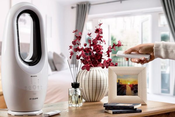 Ventilatori in offerta: sconti fino al 46% (Ariete Ciclope senza pale e LED a 44.99€), diversi modelli top!