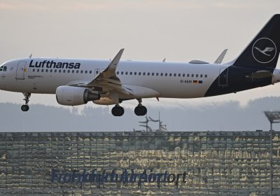 Biglietti aerei, davvero costeranno di più a causa di una norma europea?