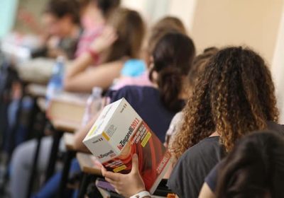 Maturità 2024, con l’Intelligenza Artificiale è possibile simulare la prova d’esame