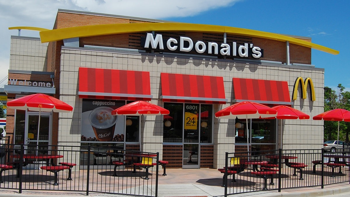 McDonald’s fa un passo indietro sull’uso dell’AI al McDrive
