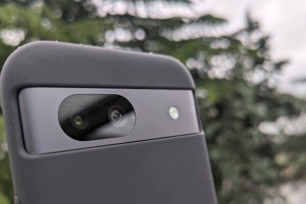 Google ha rilasciato patch di sicurezza per correggere 50 vulnerabilità dei Pixel