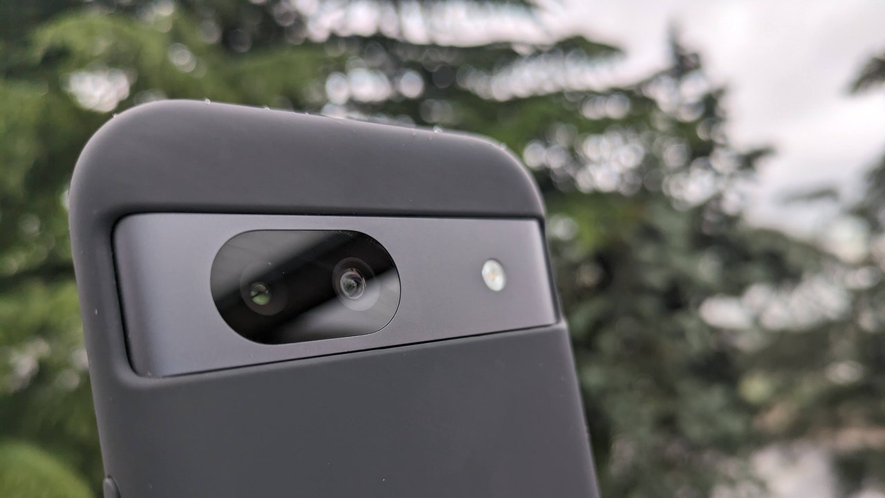 Google ha rilasciato patch di sicurezza per correggere 50 vulnerabilità dei Pixel