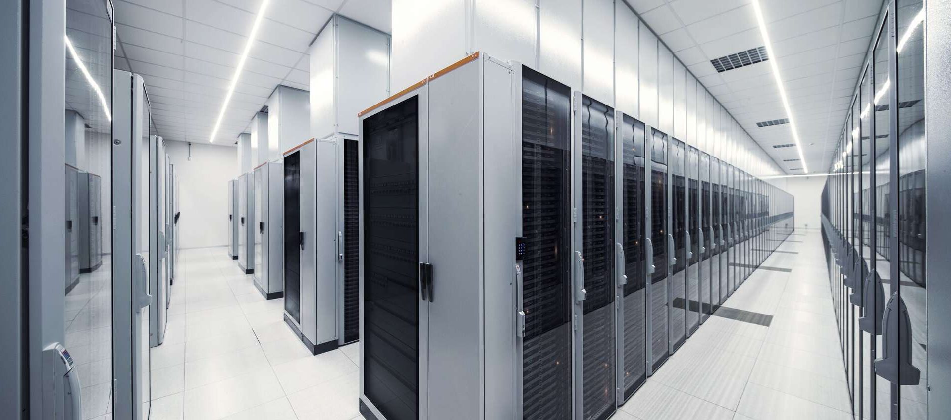 server dedicati a partire da 13€/mese con 1 mese a canone zero se ordini per un anno
