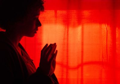 Woken, l’estate ci regala un horror fantascientifico dal fascino irlandese