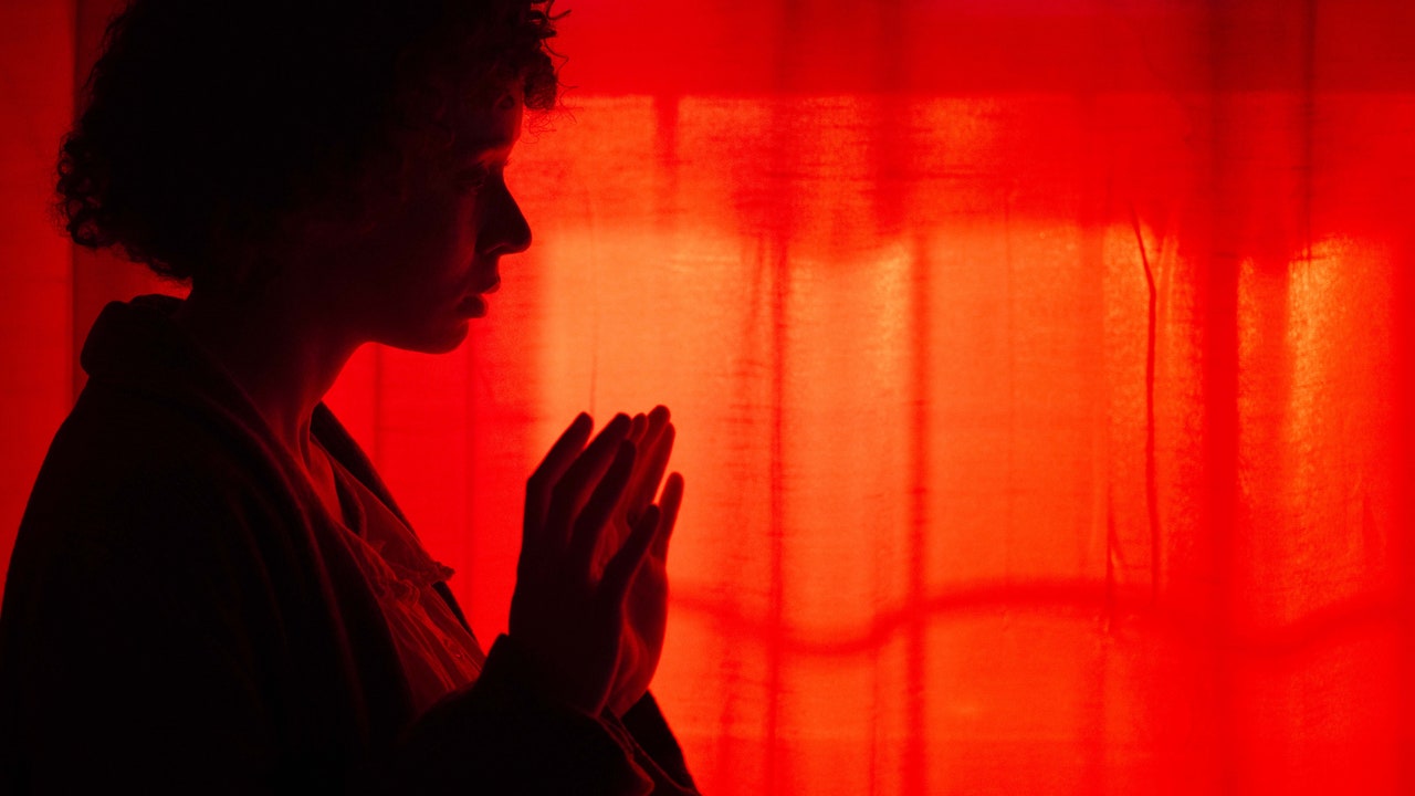 Woken, l’estate ci regala un horror fantascientifico dal fascino irlandese