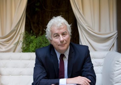 Ken Follett, i migliori libri da leggere quest'estate