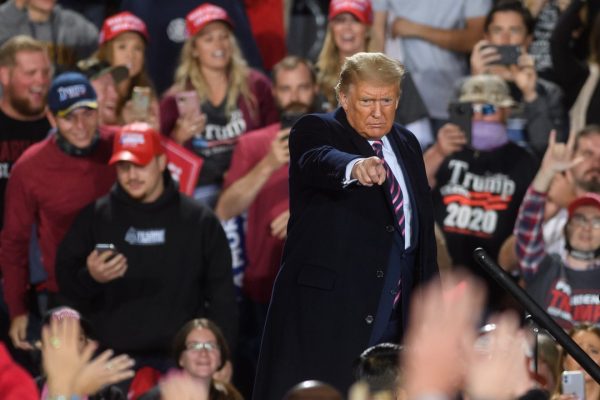 Trump, la Corte Suprema degli Stati Uniti deve decidere cosa fare con l’immunità presidenziale
