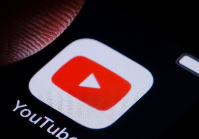YouTube ora consente di cancellare i deepfake in cui c’è qualcuno che ti somiglia