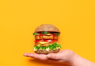 Carne vegetale, perché non dobbiamo esagerare nel consumo