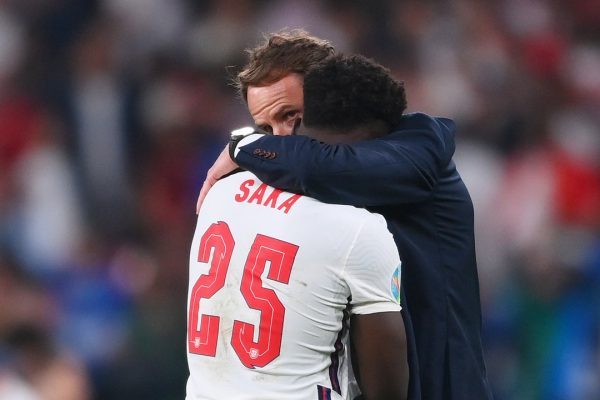 Europei di calcio, un nuovo studio spiega come hanno contribuito alla diffusione di Covid-19