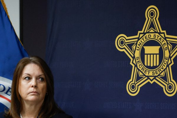Kimberly Cheatle, perché si è dimessa la direttrice del Secret service