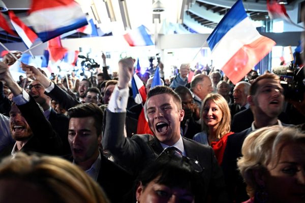 Elezioni in Francia, i primi risultati e le previsioni del secondo turno