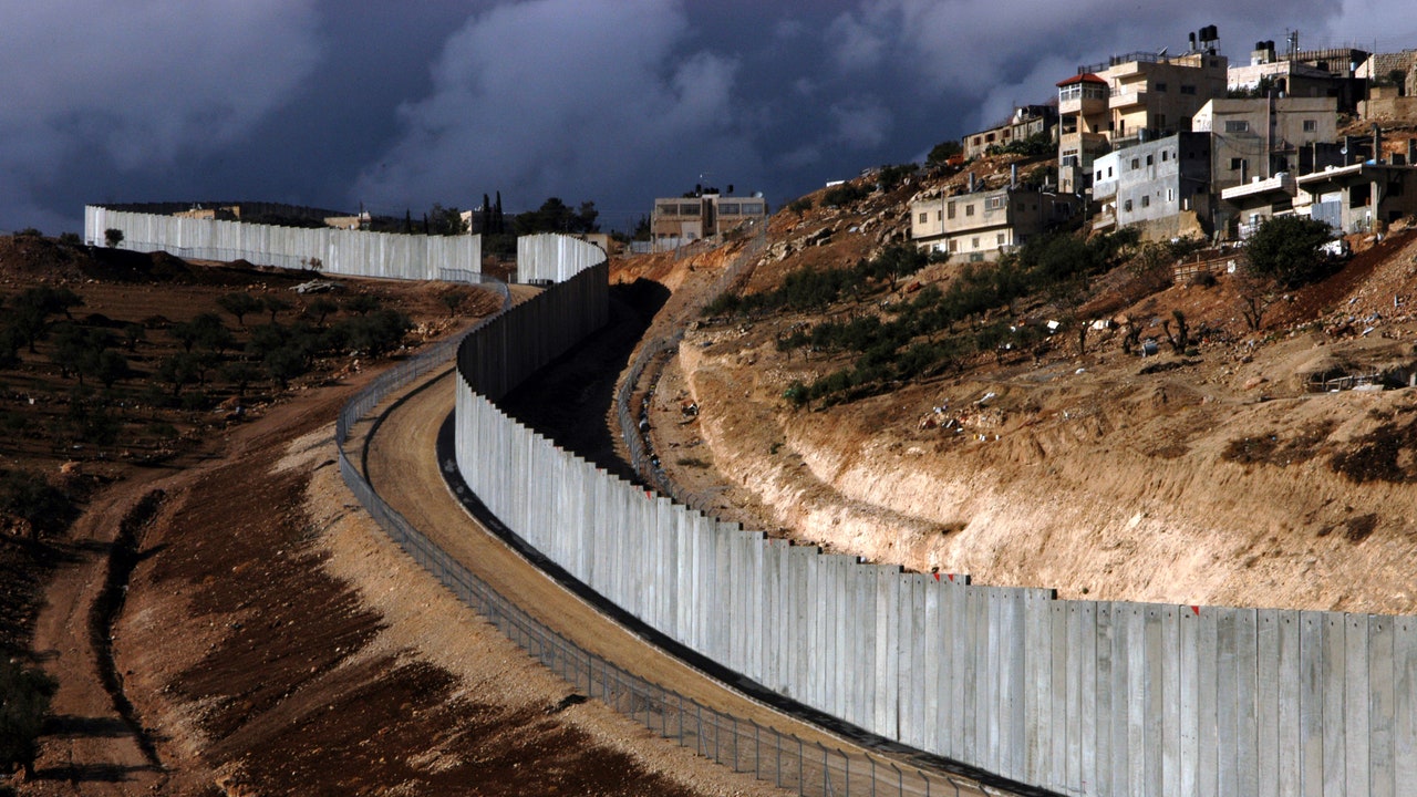 Cisgiordania, le colonie di Israele si allargano nell’indifferenza di tutti