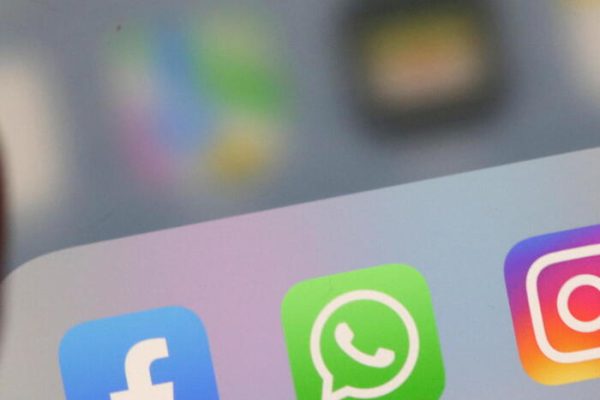Il Brasile chiede un risarcimento milionario a WhatsApp per violazione della privacy – Web & Social