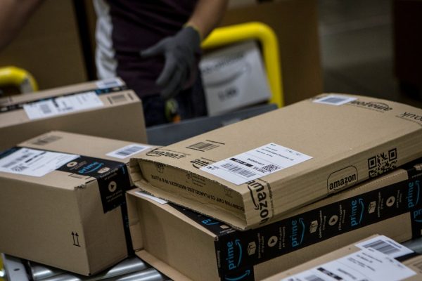 Perché ad Amazon la Finanza ha sequestrato 121 milioni