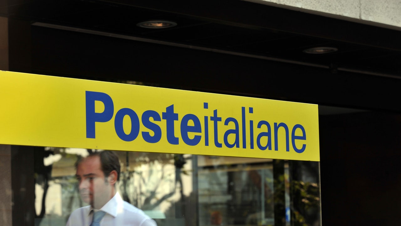 Poste Italiane, per i dipendenti sono in arrivo benefit e settimana corta