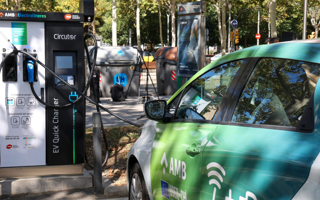 A Barcellona le auto elettriche si caricano con l'energia recuperata dalle frenate della metro